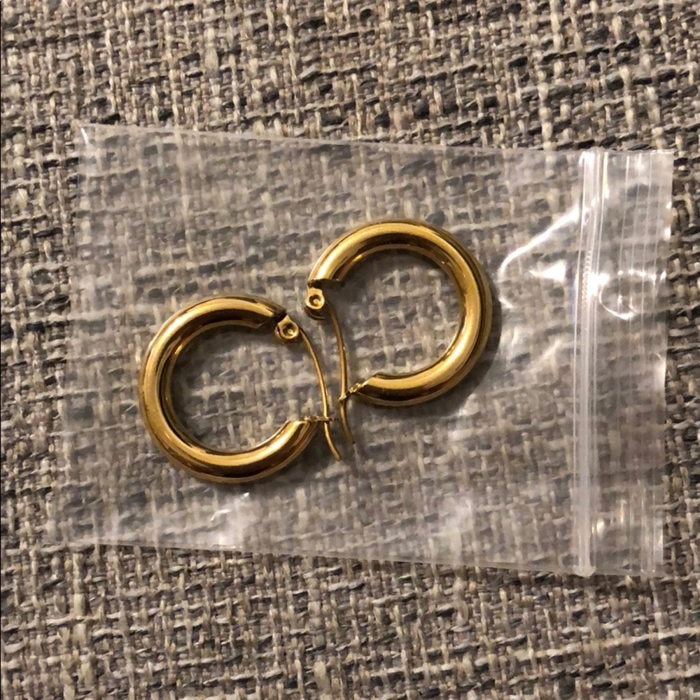 22mm 18k gold plated hoops